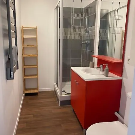 Daire Cosy & Moderne Metro 11 Paris A 10min